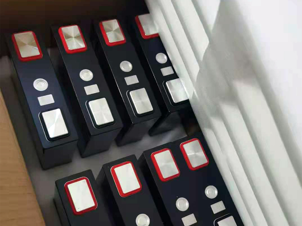 報(bào)廢鋰電池回收難不難？哪里難？